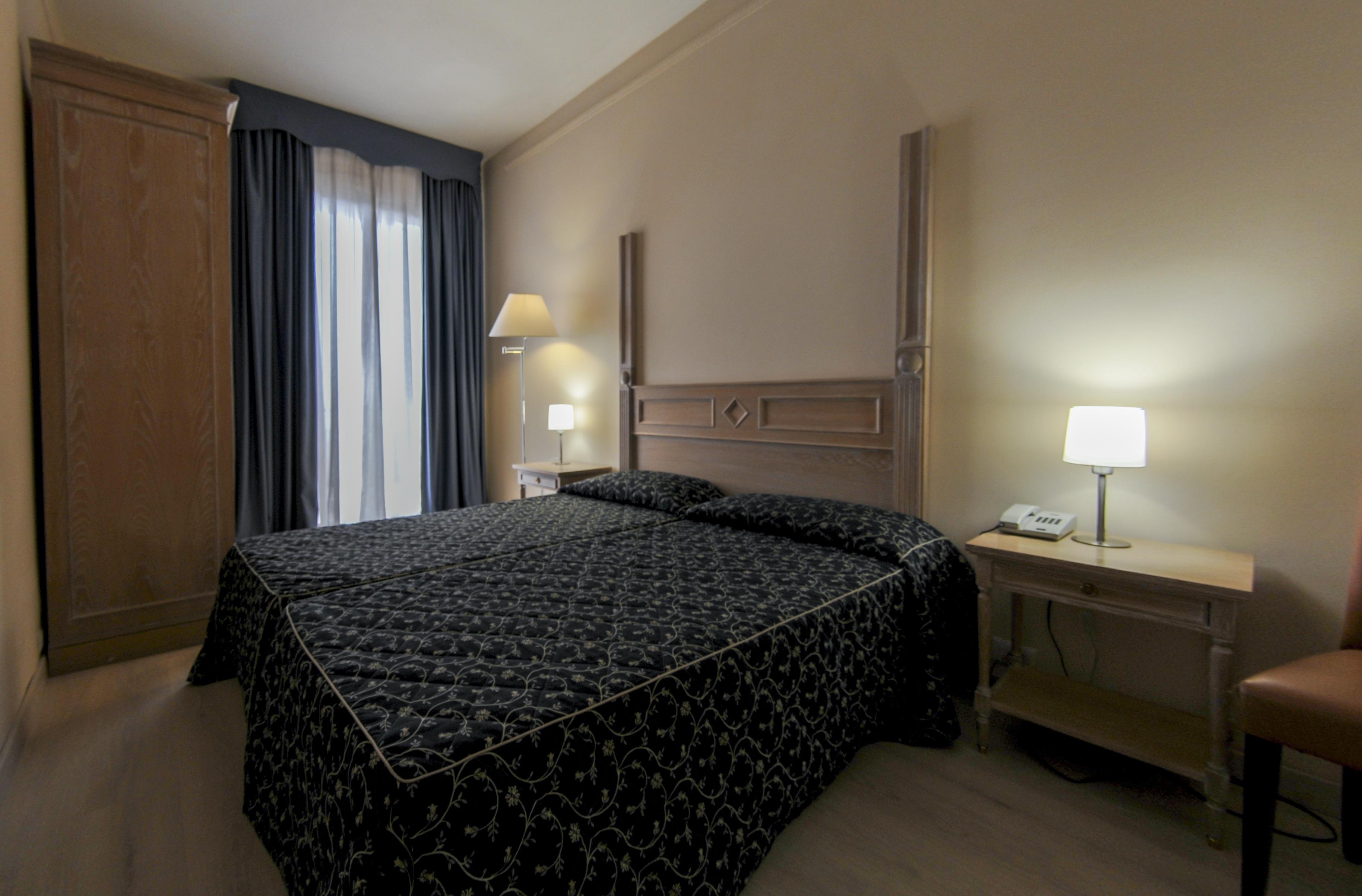 Hotel Mediterraneo 치비타베키아 외부 사진